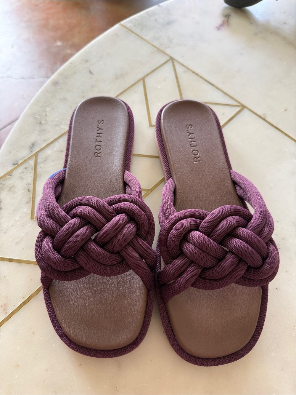 New Rothy's Raspberry Purple The Summer Sandal